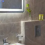 فيلة Valora